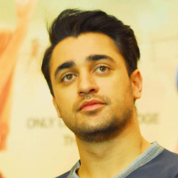 ‘জানে তু... ইয়া জানে না’, ‘লাক’, ‘আই হেট লভ স্টোরিজ়’, ‘কিডন্যাপ’, ‘ব্রেক কে বাদ’, ‘দিল্লি বেলি’র মতো একাধিক হিন্দি ছবিতে অভিনয় করে জনপ্রিয় হয়ে ওঠেন ইমরান খান। ২০১৫ সালে মুক্তিপ্রাপ্ত ‘কাট্টি বাট্টি’ ছবিতে শেষ অভিনয় করতে দেখা যায় তাঁকে। 