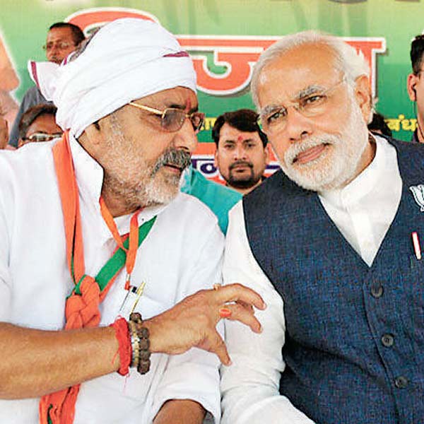 Giriraj Singh with PM Narendra Modi