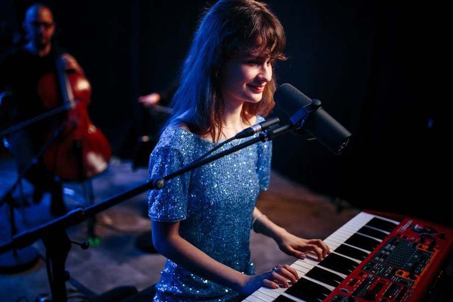 Who is Cassandra Mae Spittmann and why German singer is fovourite of Narendra Modi dgtl