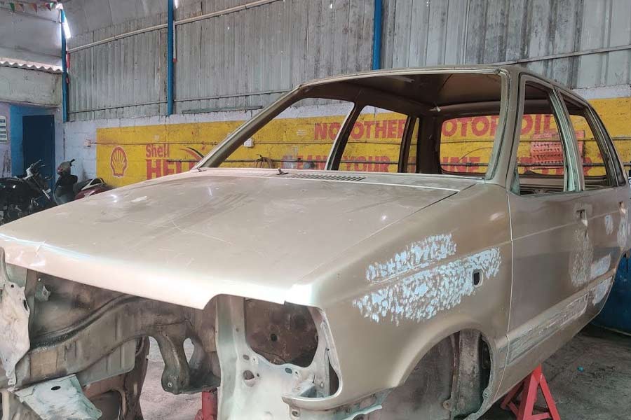 Teenager creates smaller version of Rolls Royce car using Maruti 800 