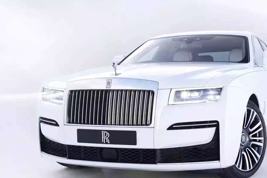 Teenager creates smaller version of Rolls Royce car using Maruti 800 