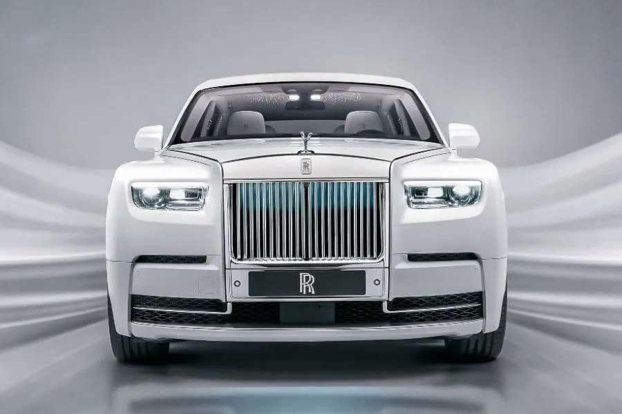 Teenager creates smaller version of Rolls Royce car using Maruti 800 