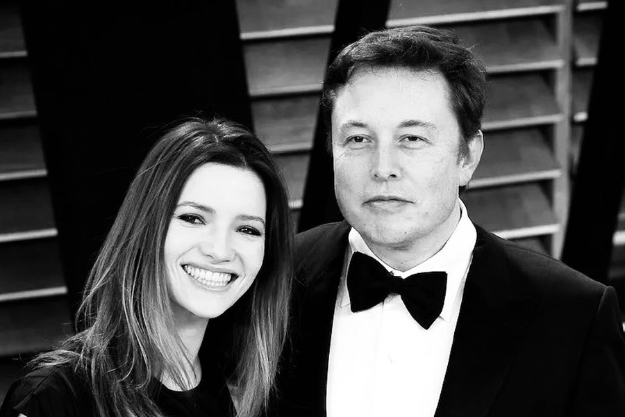 Elon Musk's first wife alleges he repeatedly threatened her.