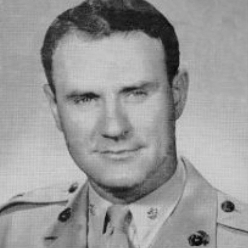 অবশেষে বৃষ্টির দাপট কমতে থাকে। এক সময় র‌্যানকিন দেখেন, মাটি থেকে প্রায় ২০০-৩০০ ফুট উপরে রয়েছেন তিনি। প্যারাশুটে জড়িয়ে কোনও মতে মাটিতে নামলেও গোড়ায় র‌্যানকিনের উদ্ধারে এগিয়ে আসেননি কেউ।