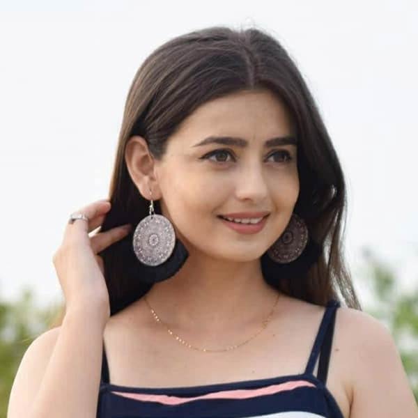 All you need to know about Actress Chahat Pandey, who is going to contest for AAP in Madhya Pradesh Assembly election