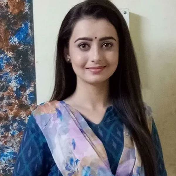 All you need to know about Actress Chahat Pandey, who is going to contest for AAP in Madhya Pradesh Assembly election