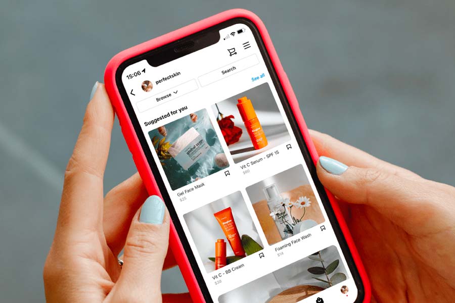 শুধুমাত্র ছবি বা বিজ্ঞাপনে অভিনয় করেই যে বলি তারকারা উপার্জন করেন তা নয়। তাঁদের কর্মক্ষেত্রের বিস্তার আরও বড়। সমাজমাধ্যমে পোস্টপিছুও আয় করেন বলিপাড়ার তারকারা।