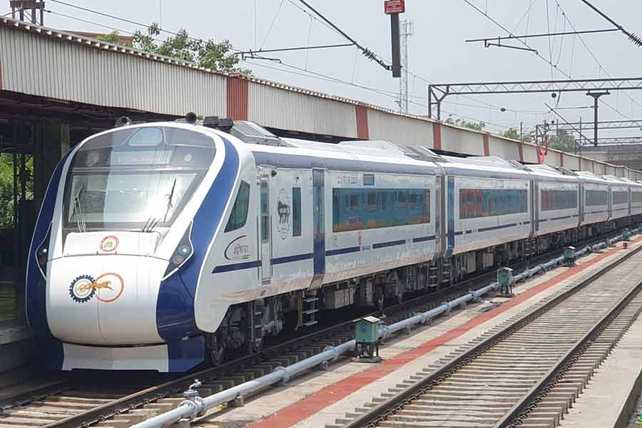 Vande Bharat Express sleeper compartment is coming soon, Rail Minister Ashwini Vaishnaw shares pic