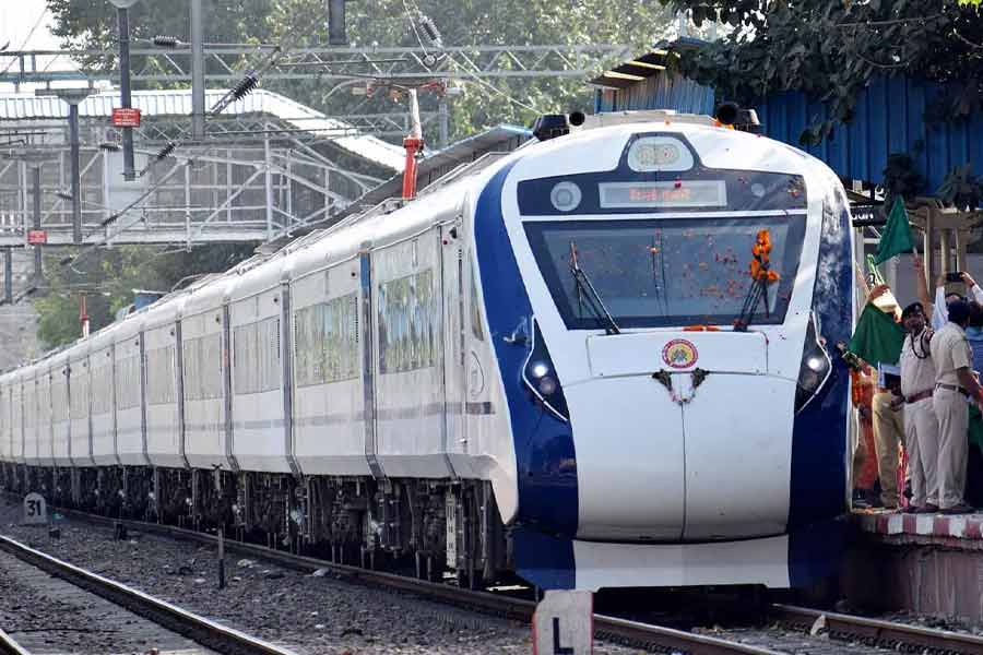 Vande Bharat Express sleeper compartment is coming soon, Rail Minister Ashwini Vaishnaw shares pic