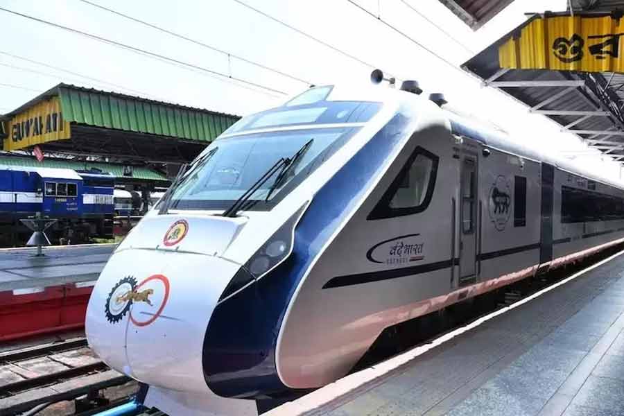 Vande Bharat Express sleeper compartment is coming soon, Rail Minister Ashwini Vaishnaw shares pic