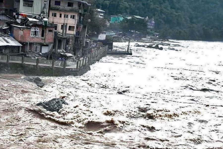 What is Glacial Lake Outburst Flood, that caused flash flood in Sikkim
