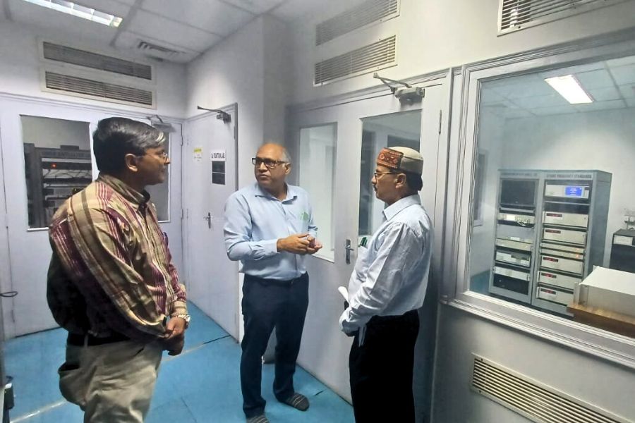 Registrar of Burdwan University and other official persons in the moment of conversation. 