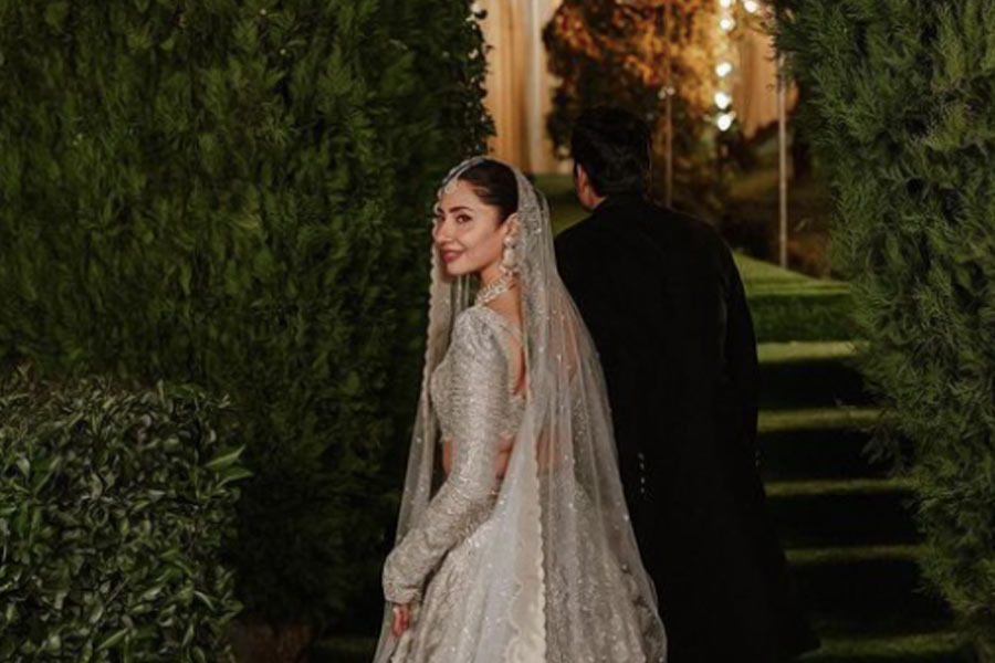 পুরনো সাক্ষাৎকারে কখনও মাহিরা জানিয়েছেন যে তাঁর সঙ্গীকে ভীষণ ভালবাসেন। কখনও আবার জানিয়েছেন, তাঁর প্রেমিক অভিনয়জগতের সঙ্গে যুক্ত নয়। অথচ সেলিমের নাম-পরিচয় সর্বদা আড়ালেই রেখেছিলেন অভিনেত্রী।