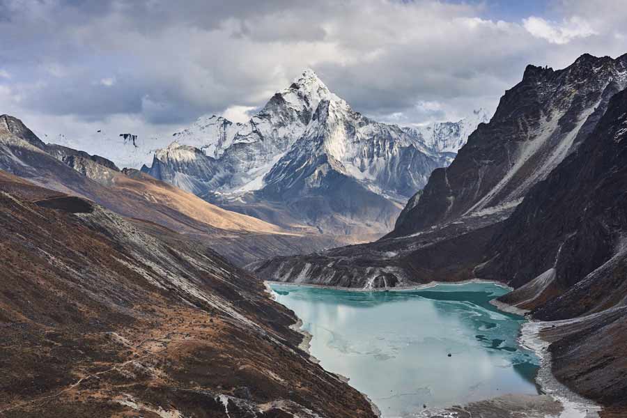 শুধু ভারতেই যদি হিমবাহসৃষ্ট হ্রদের নিম্ন অববাহিকায় এই বিপুল সংখ্যক মানুষ বাস করেন, তা হলে গোটা বিশ্বে এমন অববাহিকায় বসবাসের সংখ্যা কত হবে?