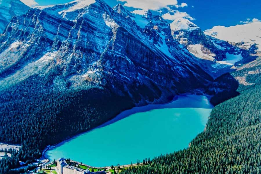 সমীক্ষায় দেখা গিয়েছে, হিমবাহসৃষ্ট হ্রদের অববাহিকায় বসবাস করেন এমন ৪৮ শতাংশ মানুষ ওই সব হ্রদ থেকে ২০-২৫ কিলোমিটারের মধ্যে থাকেন। আবার তিন লক্ষ মানুষ এই ধরনের হ্রদের পাঁচ কিলোমিটারের মধ্যে বসবাস করেন।