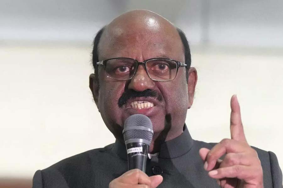 A detail timeline of conflict between Governor CV Ananda Bose and TMC over alleged central fund discrepancy