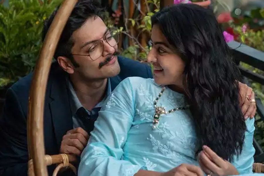 গুপ্তচরের চরিত্রে ‘খুফিয়া’ ছবিতে অভিনয় করেন আলি ফজল। সে চরিত্রের নাম রবি মোহন।