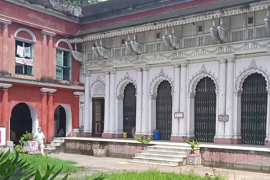 Durga Puja at Sovabazar Rajbari hides so many unknown secrets