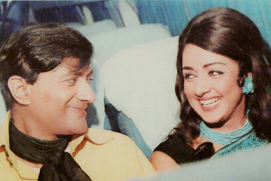 Dev Anand and Hema Malini