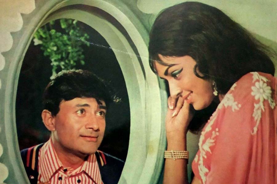 Dev Anand and Hema Malini