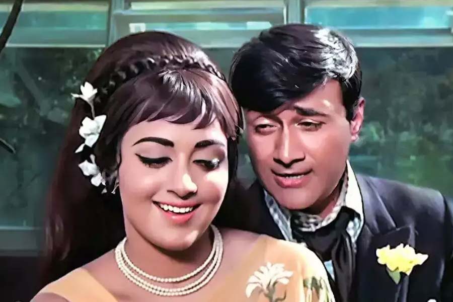 Dev Anand and Hema Malini