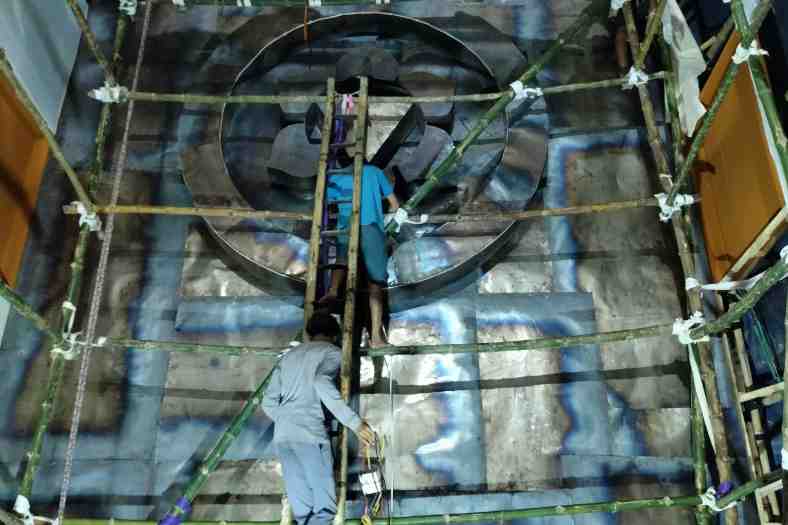 Naxal leader Kanu Sanyal's name associated with Hatibagan Sarvajanik Durgotsav Samiti dgtl