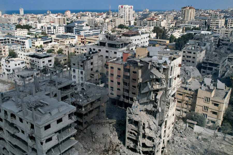 গাজ়ার সঙ্গে রয়েছে ইজ়রায়েল এবং মিশরের সীমান্ত। অন্য দিকে ভূমধ্যসাগরের সঙ্গেও সীমান্ত ভাগ করছে এই ভূখণ্ডটি।