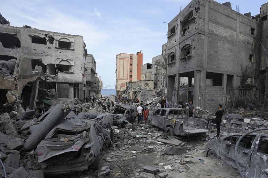 বেক আরব জাতীয়তাবাদী দেশগুলির একাংশ এই দীর্ঘ সংঘাতে মধ্যপন্থা নিতে শুরু করলেও এই গাজ়াকে কুম্ভ করেই ইজ়রায়েলের বিরুদ্ধে লড়ে যাচ্ছে হামাস।