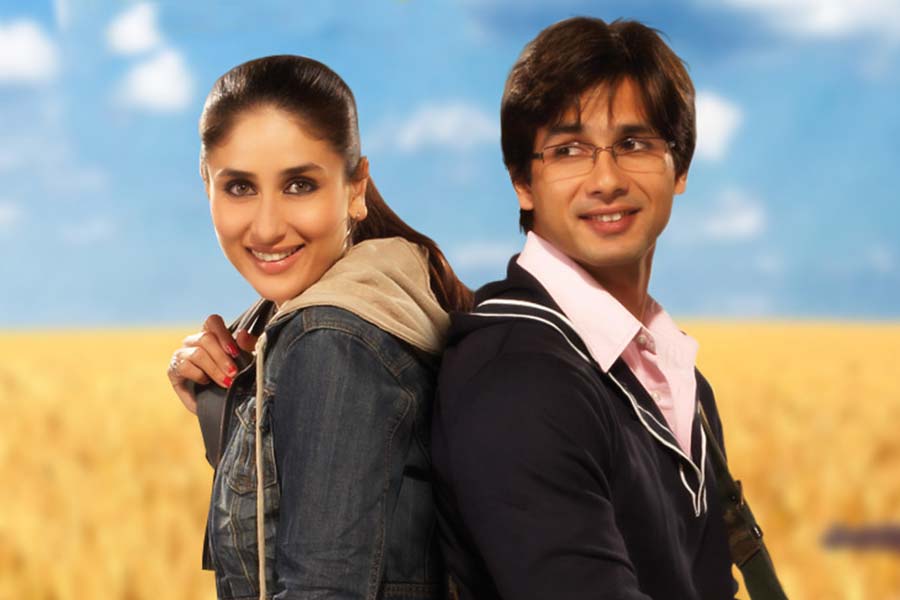 Director Imtiaz Ali reacts to the question if Jab We Met sequel is in the process or not