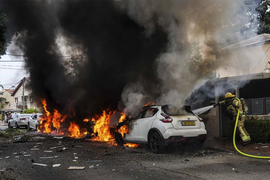 Which country in which side in ongoing Israel-Hamas conflict 