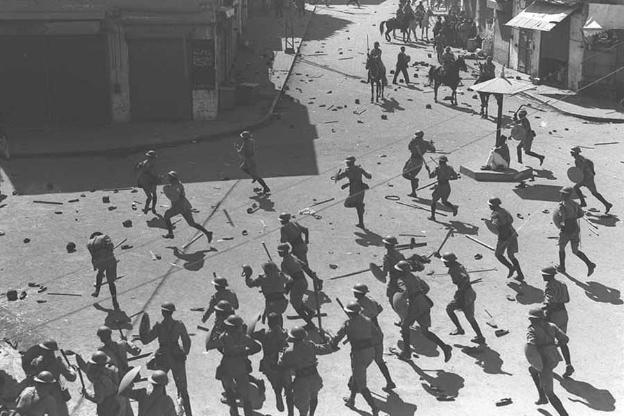 ব্যালফুরের এই আশ্বাসকে ‘ঘোষণাপত্র’ হিসেবে ইহুদিরা গণ্য করে এবং যুদ্ধ শেষ হলে সেখানে বসতি স্থাপনের আশা পোষণ করতে থাকে। সংশ্লিষ্ট অঞ্চলে বসবাসরত ইহুদিরা বার বার বিভিন্ন শক্তির আক্রমণে বিধ্বস্ত হতে হতে সংখ্যালঘু হয়ে পড়েছিল। জায়োনিস্ট আন্দোলন তাদের মনেও নতুন আশার সঞ্চার ঘটায়।