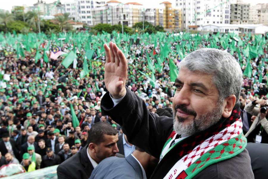 কিন্তু ২০০৬ সালে আবার গুলিয়ে যায় পুরনো হিসাব আর যাবতীয় বোঝাপড়া। পিএলও নিয়ন্ত্রিত ফতাহ পার্টিকে পিছনে ফেলে প্যালেস্তাইনের সংসদীয় নির্বাচনে জয়ী হয় চরমপন্থী হামাস।