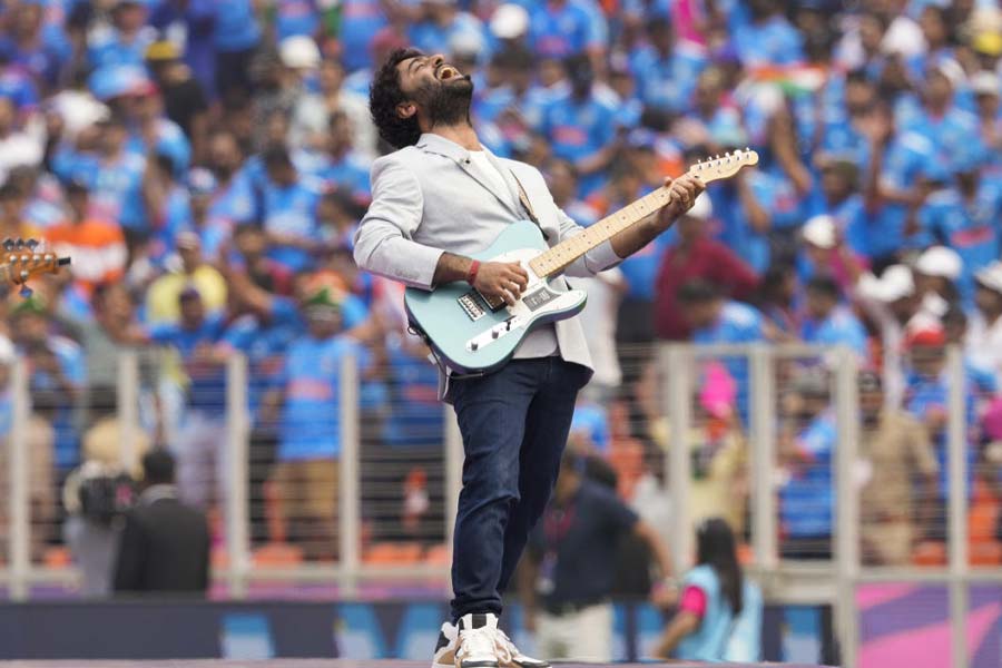 How Much Singer Arijit Singh Earns and His Fee Per Song After Stepping Away from Playback Singing