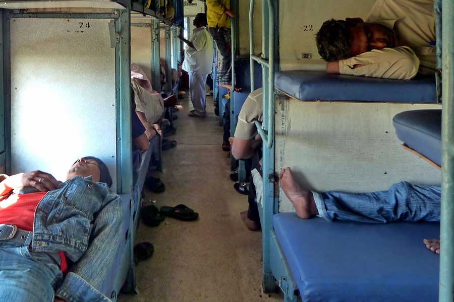 image of train 