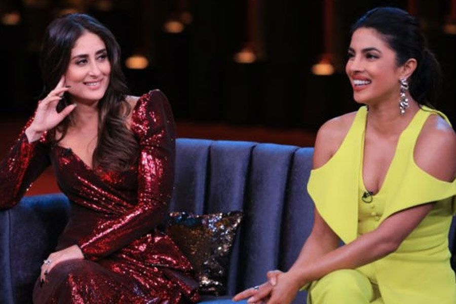 ‘কফি উইথ কর্ণ’-এ করিনা কপূর খান ও প্রিয়ঙ্কা চোপড়া।