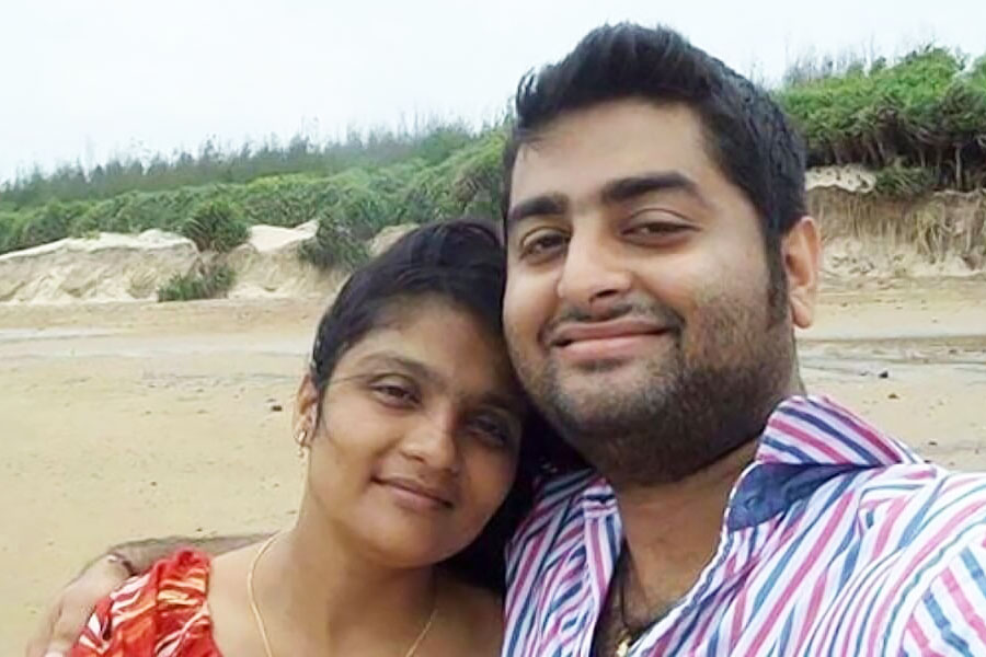 How much Arijit Singh charges for performing at weddings and events