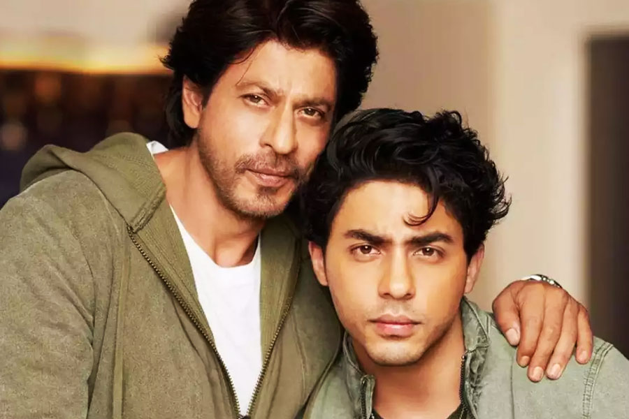 Shah Rukh Khan and Aryan Khan.