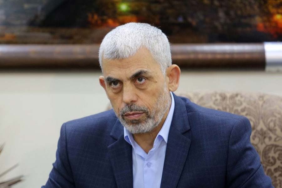 ২০০৬ সালে সুড়ঙ্গ খুঁড়ে ইজ়রায়েলে ঢোকে হামাসের সামরিক শাখা ইজ্জাদ-দিন আল-কাসাম। ইহুদি-প্রধান দেশটিতে ঢুকে তারা দুই ইজ়রায়েলি সেনাকে হত্যা করে, এক জনকে পণবন্দি করে।