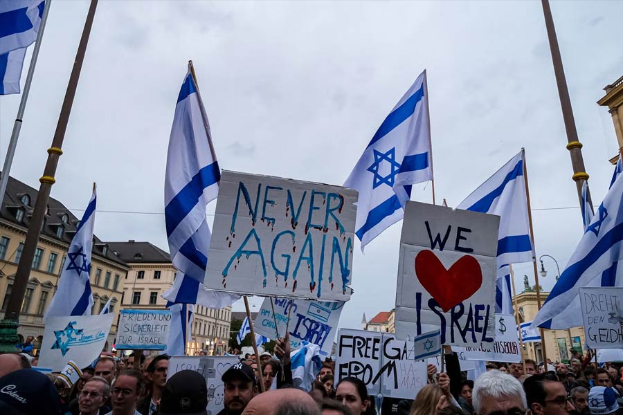 Why hamas takes hostages from Israel, what leads them to do so