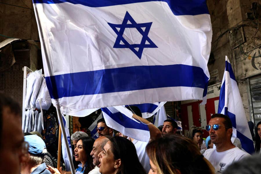 Why hamas takes hostages from Israel, what leads them to do so