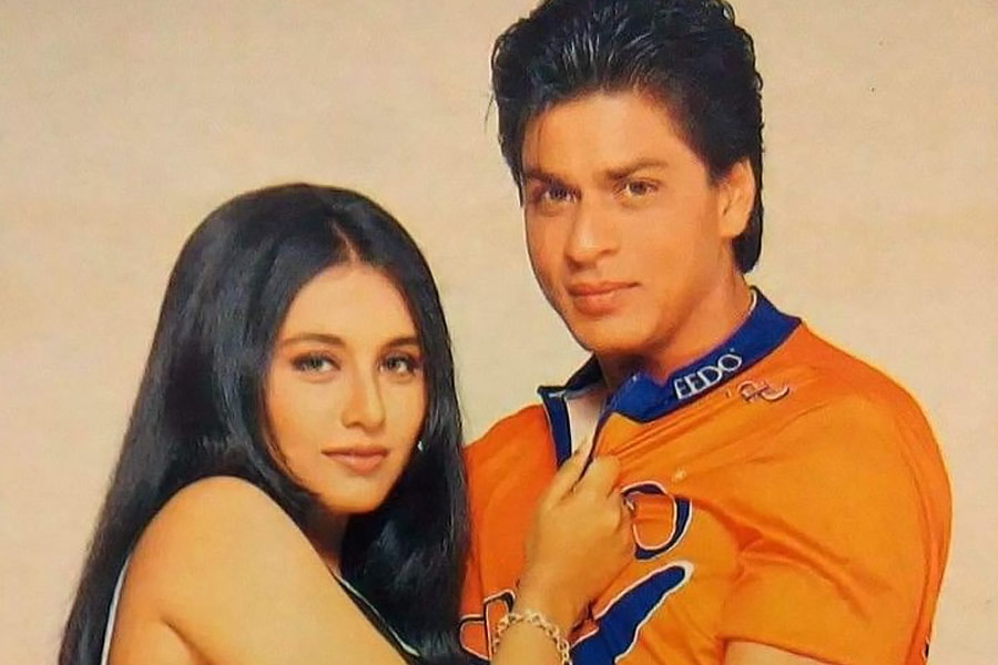 ‘কুছ কুছ হোতা হ্যায়’ ছবিতে মুখ্যচরিত্রে অভিনয় করতে দেখা যায় রানিকে। কানাঘুষো শোনা যায়, টিনার চরিত্রে অভিনয় করে ১৩ লক্ষ টাকা পারিশ্রমিক পেয়েছিলেন অভিনেত্রী।