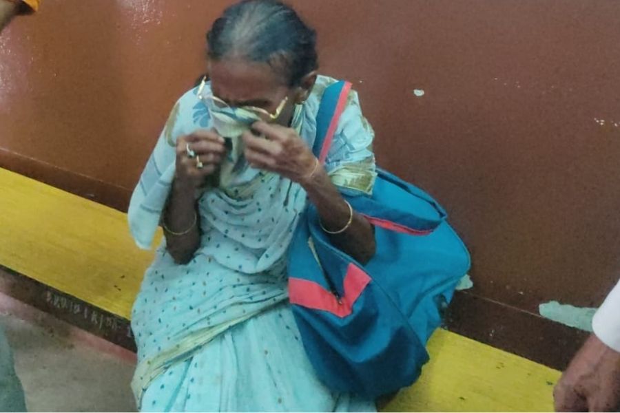 Elder Sister is allegedly doing her sister’s job in shishu shiksha Kendra in Bhatar