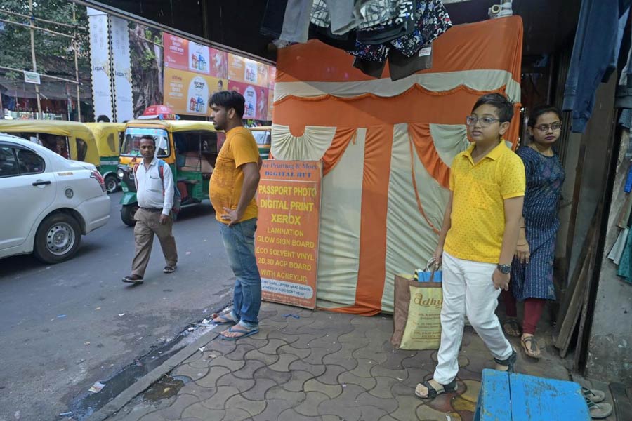 An image of Footpath Encroachment