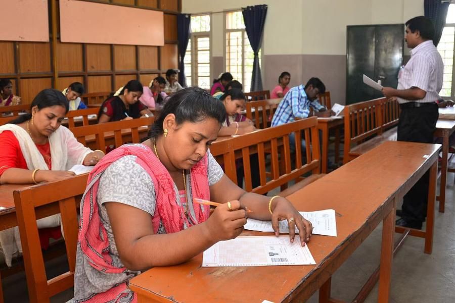 TET exam candidates.