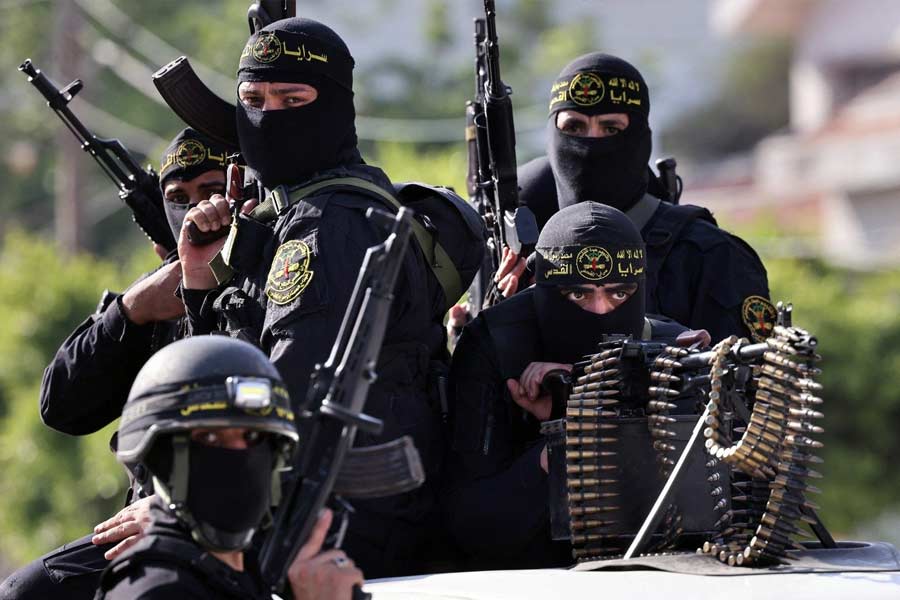 যদিও ইরাক-ইরান যুদ্ধের পর তেহরান মিশর, তিউনিসিয়া, সুদান এবং প্যালেস্তাইনে নিজেদেরকে গোঁড়া এবং রক্ষণশীল মতাদর্শ প্রচারে অনেকটা অগ্রসর হয়। বেশ কিছু ক্ষেত্রে সফলও হয়।