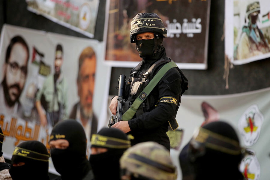 পেন্টাগনের বক্তব্য, সিরিয়ার শাসক বাশার আল-আসাদের সরকার দামাস্কাসকে প্যালেস্তিনিয়ান ইসলামিক জিহাদ-এর ‘স্বর্গরাজ্য’ করে তুলেছে। অথচ ‘সন্ত্রাসবাদী’ সংগঠনটির বিরুদ্ধে হাজার অভিযোগ থাকা সত্ত্বেও কোনও পদক্ষেপ করেনি।