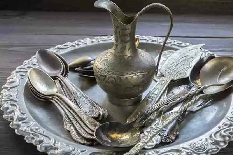 Five ways to clean silver utensils without hassle.