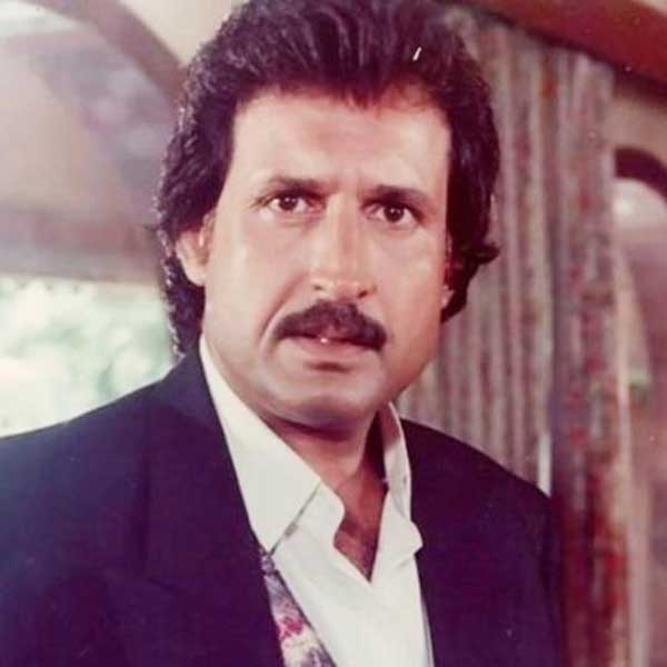 বলিপাড়ার একাংশের অনুমান, রেখার সঙ্গে সম্পর্কে জড়ানোর পর বলিপাড়ার প্রথম সারির ছবিনির্মাতাদের নজরে পড়েন কিরণ। তার পর অভিনেতার কাছে একের পর এক ছবির প্রস্তাব আসতে শুরু করে। কিন্তু এই দাবি মানতে চান না অনেকেই। কিরণের কেরিয়ারের সঙ্গে রেখার কোনও যোগসূত্র নেই বলে বলিপাড়ার একাংশের দাবি।