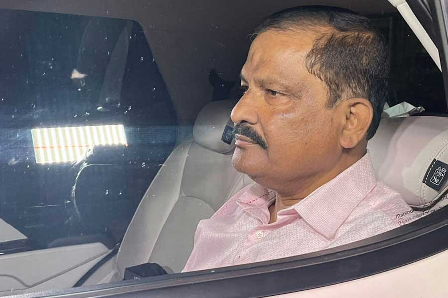 Among the 12 heavyweights arrested on corruption charges, whose first Durga Puja is in jail, whose second