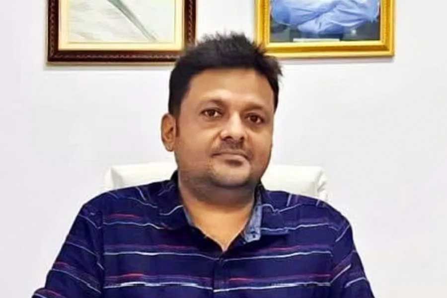 Among the 12 heavyweights arrested on corruption charges, whose first Durga Puja is in jail, whose second